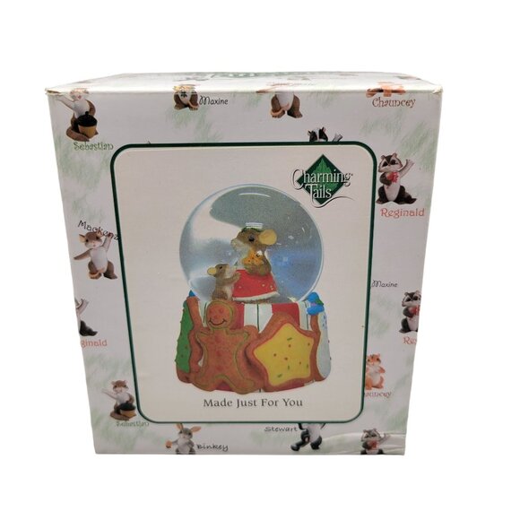 Charming Tails Made Just For You Water Globe Snow Globe 87/194 - Picture 10 of 10